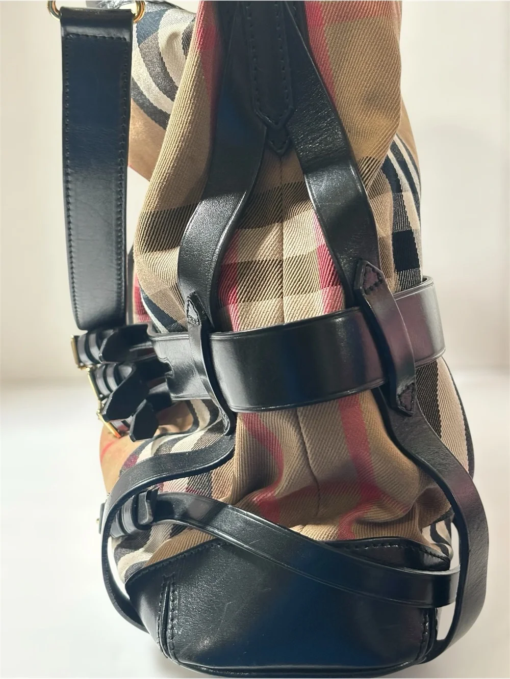 Burberry Nova Check Belted Slouchy Hobo Shoulder Bag Belted Buckles